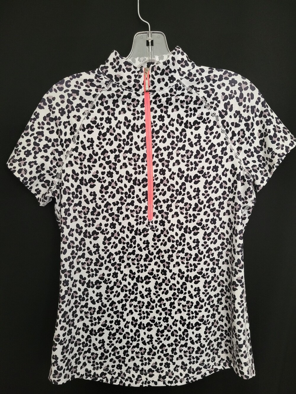 Jofit Short-Sleeve Leopard Print Jersey with Pink Zip